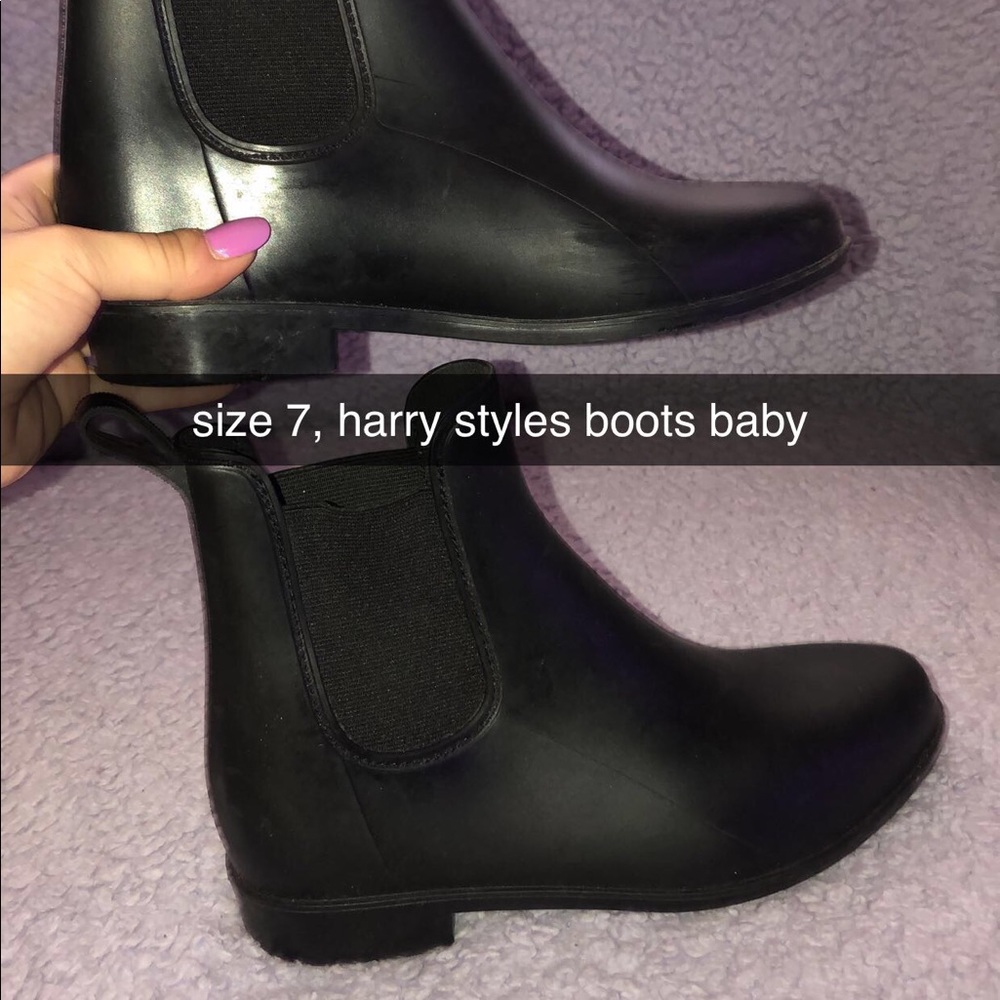 all black fall style bootie